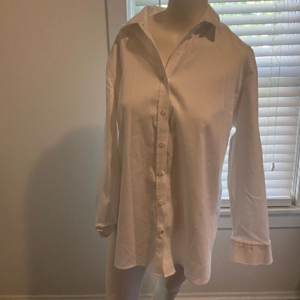 Chico's White No Iron Stretch button down black on sleeves and collar, size 2